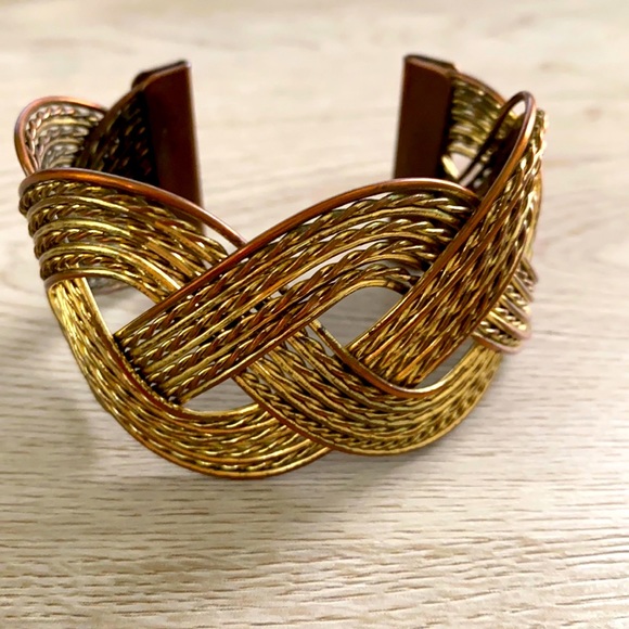 Vintage Jewelry - Thick Gold Braided Cuff